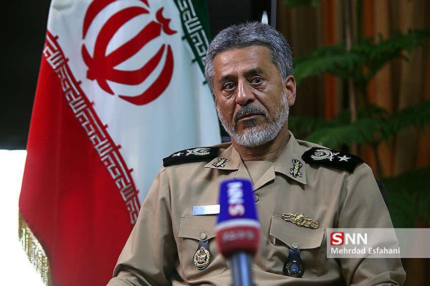 پیام امیر دریادار سیاری در پی شهادت خلبان محمدرضا رحمانی پیام امیر دریادار سیاری در پی شهادت خلبان محمدرضا رحمانی
