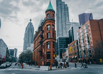 ساختمان های تاریخی، معماری مدرن و مکان های باارزش معماری در کانادا